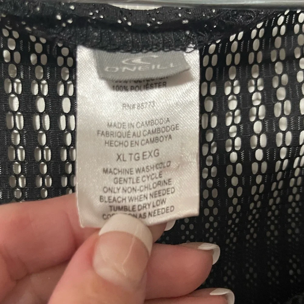 O’NEILL Black Mesh Bathing Suit Cover Up Size XL